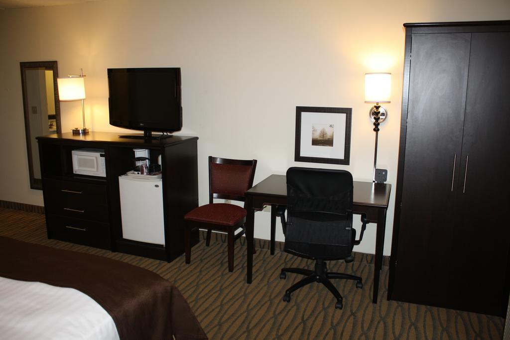 Americinn By Wyndham Rogers Room photo