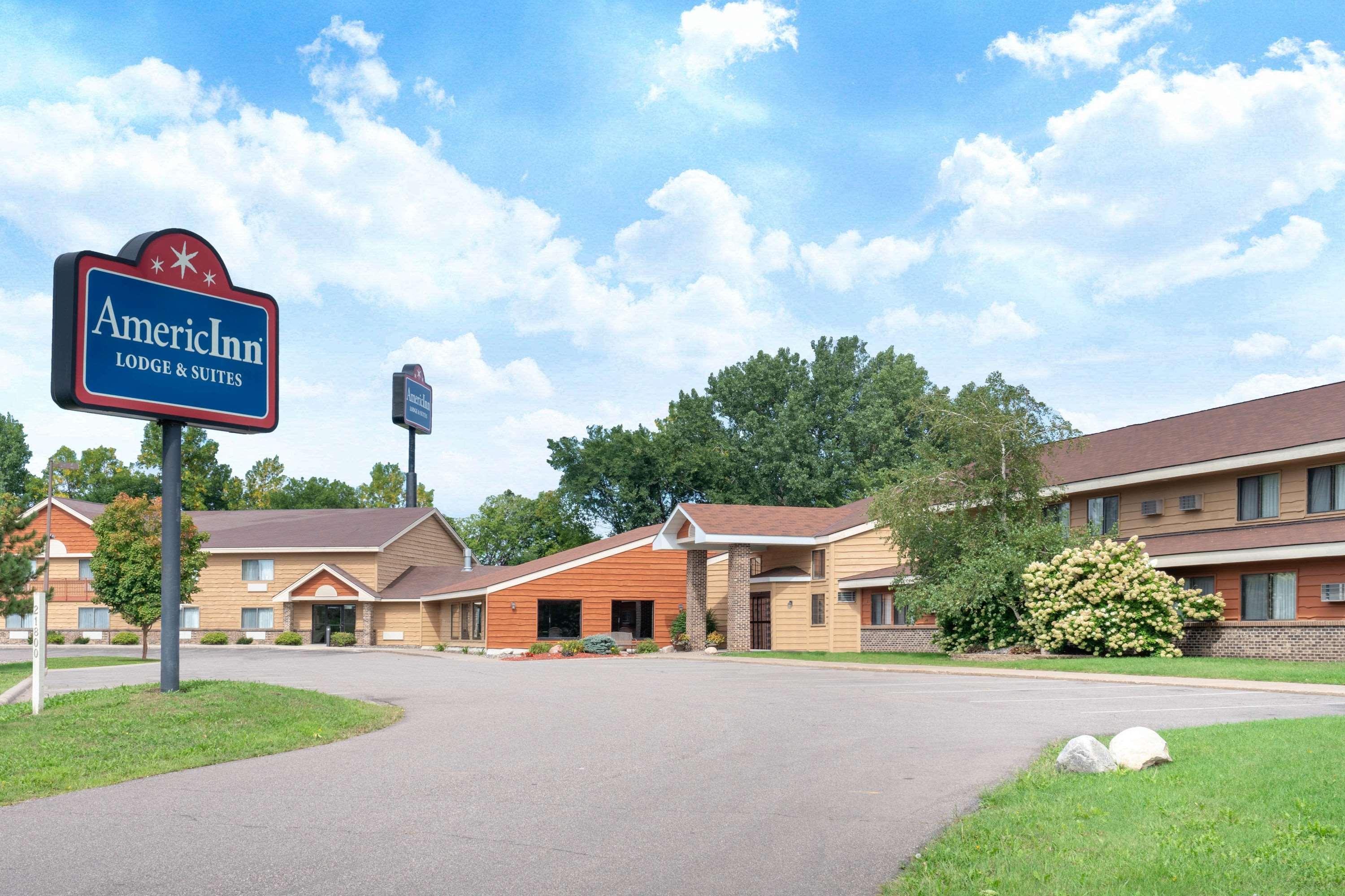 Americinn By Wyndham Rogers Exterior photo